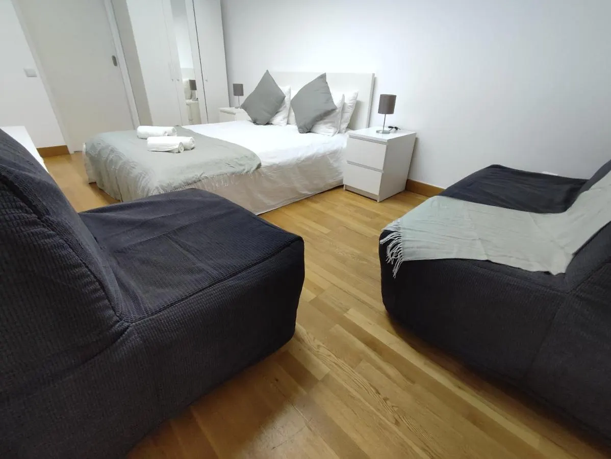 Quarto em Acomodações Particulares Theorynomad Al Lisboa Republica Apartamento Portugal